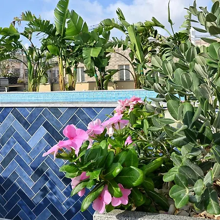 The Capital Boutique Отель *