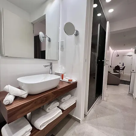 The Capital Boutique * Валетта