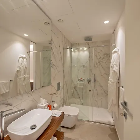 The Capital Boutique Hotel *