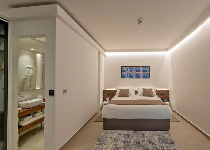 The Capital Boutique * Валетта