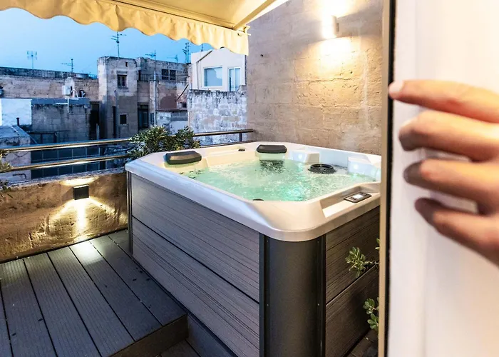 Отель The Capital Boutique