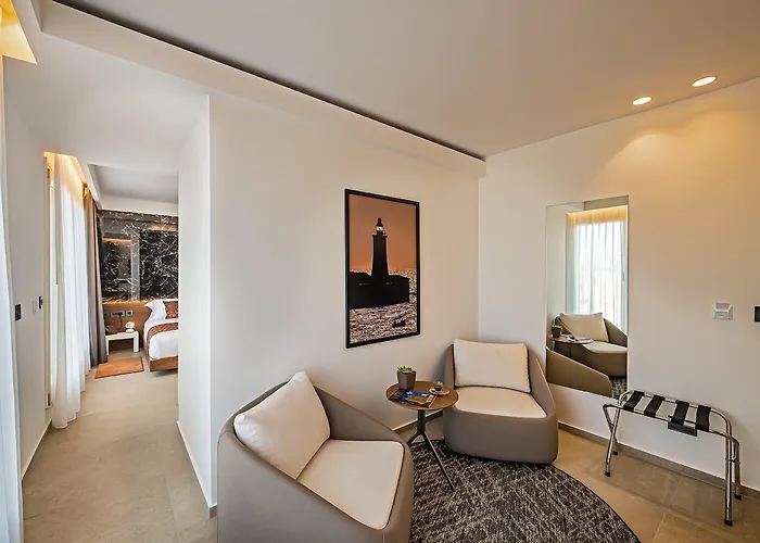 The Capital Boutique *