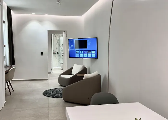 Отель The Capital Boutique *